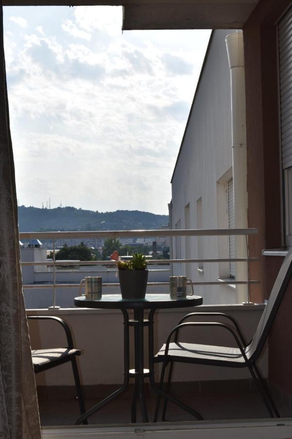 Apartman Archive Jevrejska Banja Luka Esterno foto